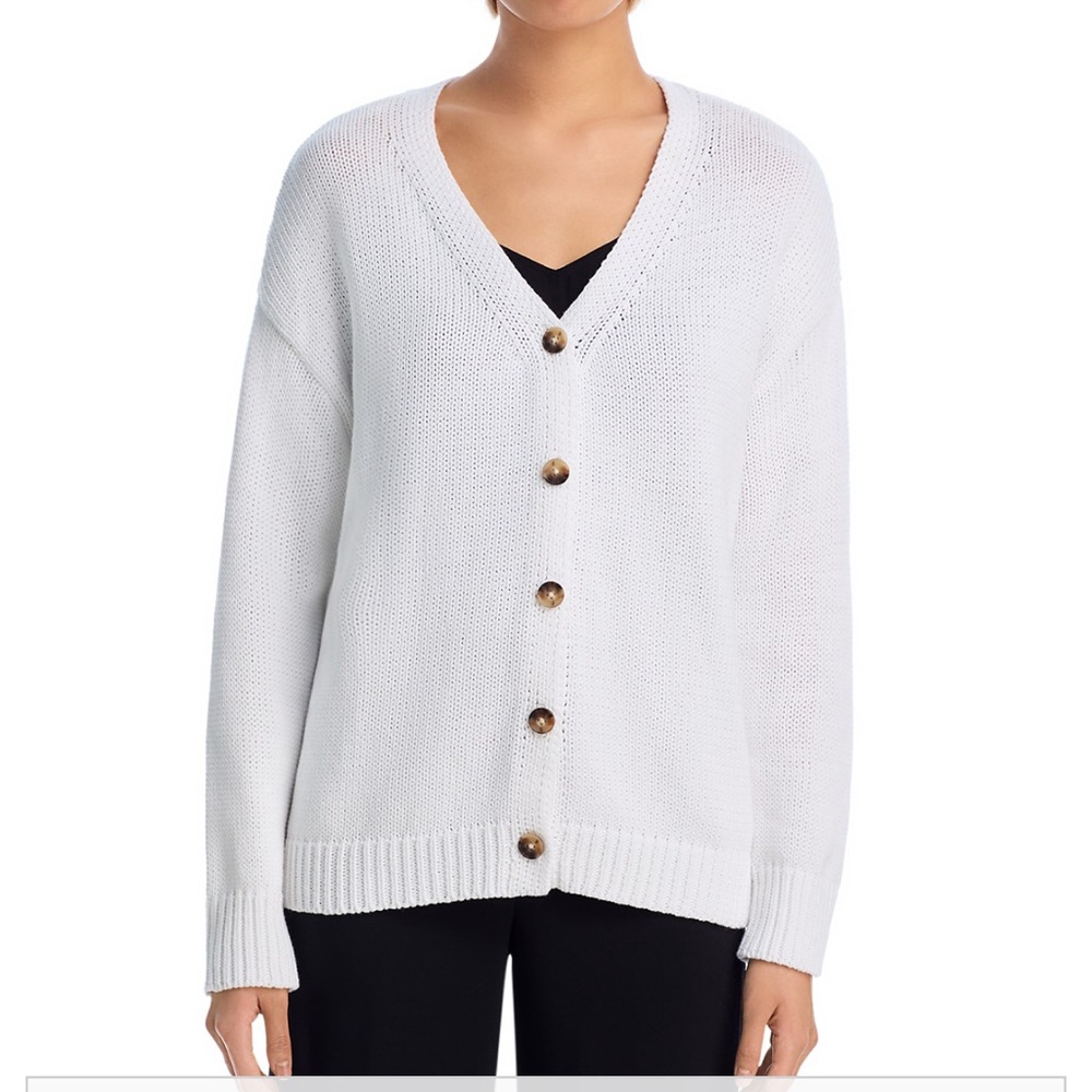 Aqua by Bloomingdales V Neck Button-Up Sweater Sold out!!!